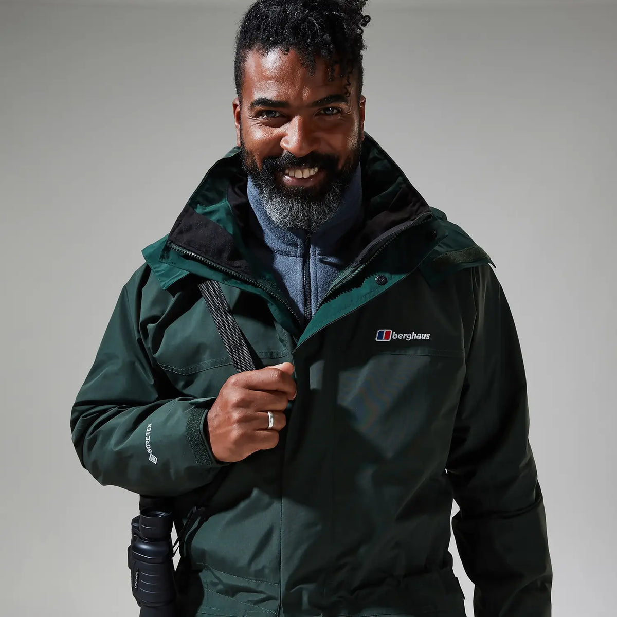 Berghaus Men s Long Cornice Jacket Dark Green